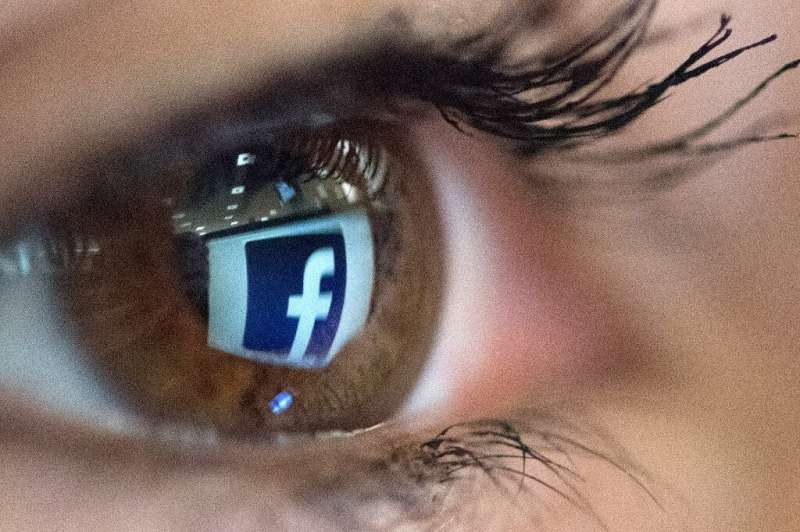 Facebook quiere respuestas de los usuarios para mejorar los canales